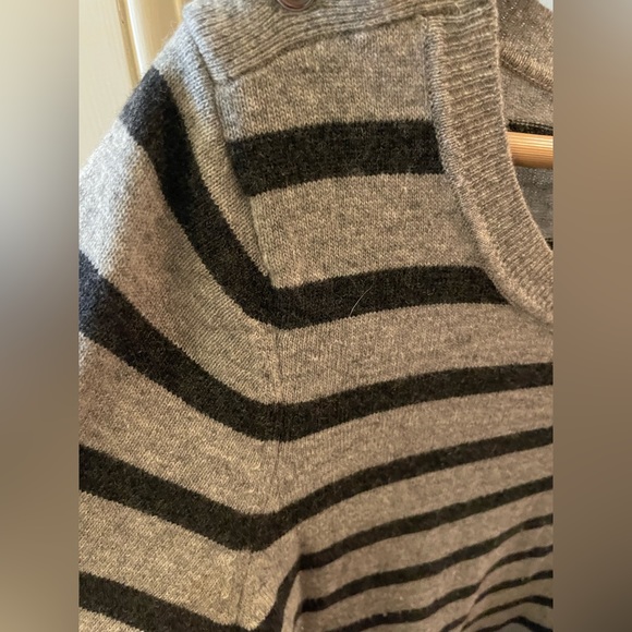 Banana Republic Stripe Sweater Dress with Button Detail Size LP - Picture 4 of 6